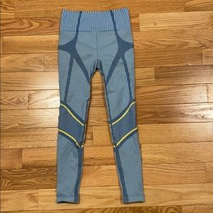 NWT Fabletics High waisted seamless leggings S